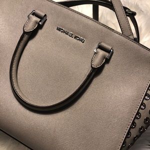 Michael Kors Purse Grey